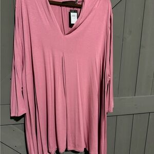 NWT Pink V-Neck Avenue 4x Women's Top *see description*